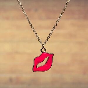 New Indio Jewelry Hot Pink Enamel Lips on Hypoallergenic Gold Necklace #7042